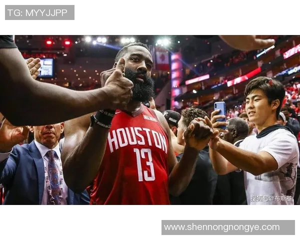 最新战报:哈登全场高光瞬间集锦 最新战报:哈登全场高光瞬间集锦